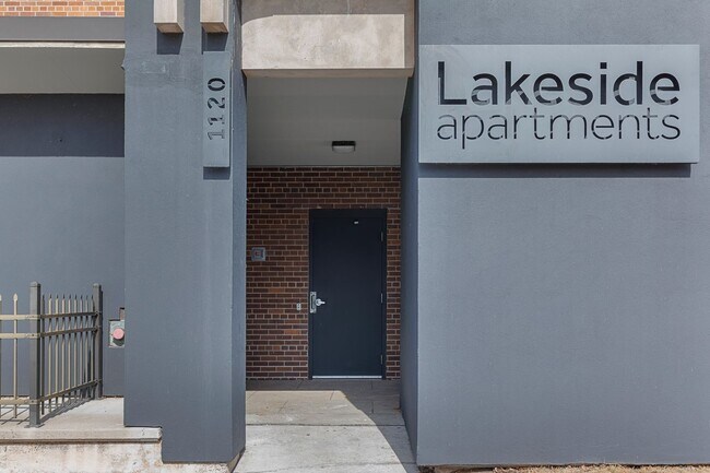 Building Photo - WINTER SPECIAL - First Months Rent! FREE!  Spacious 2 bedroom 2 bath Modern apartment next to Men...