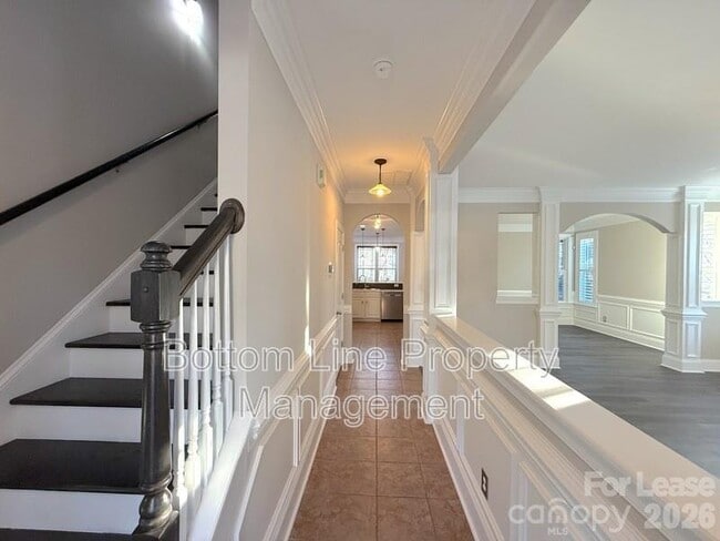 Building Photo - 5200 Craftsman Ridge Dr