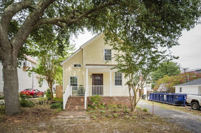 Photo - 206 Oliver St (West Columbia, SC) House