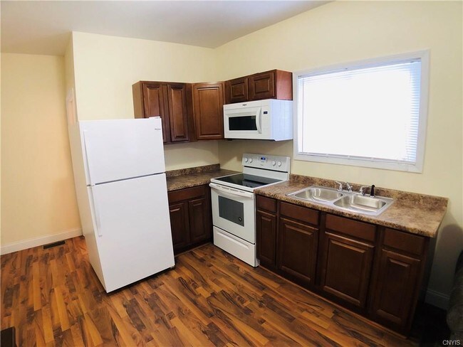 Foto del edificio - 44 Owego St