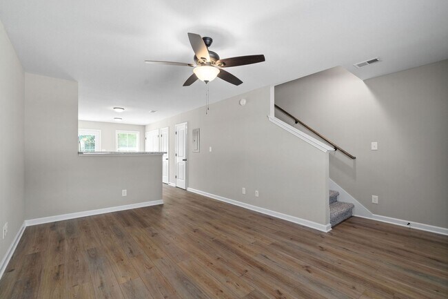 Foto del edificio - 299 Smithson Ln