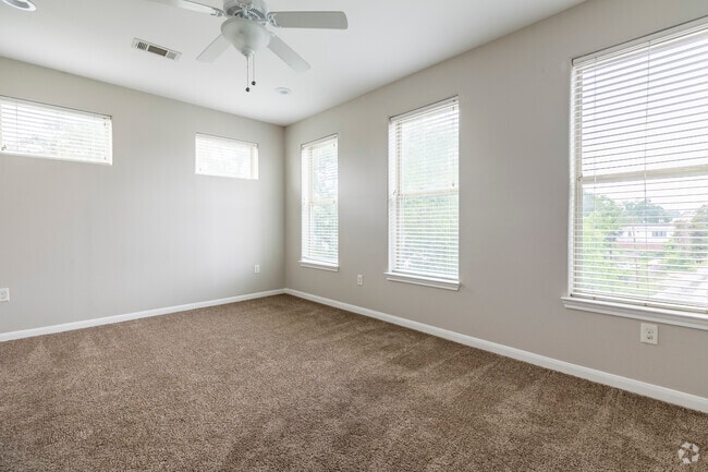 2BR, 2BA - 1159SF - Master Bedroom - The Lofts of Conroe