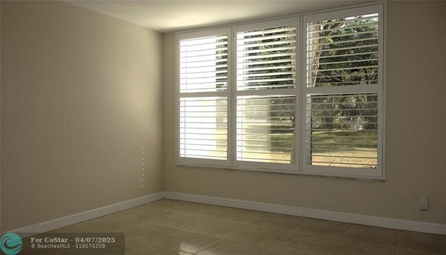 Foto del edificio - 2600 S Course Dr