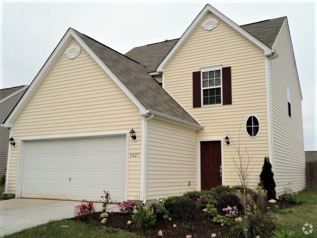 Building Photo - 3827 Chehaw Dr