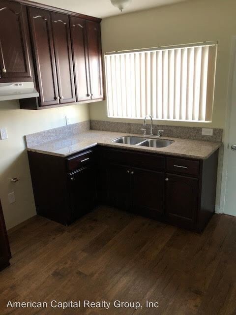Foto del edificio - 8948 McNerney Ave