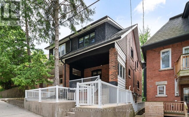 Building Photo - 3 Glen Gordon Rd