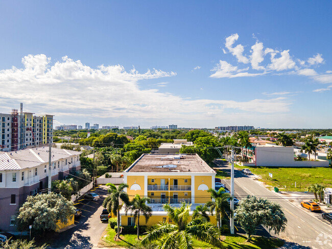 Building Photo - Atlantic Place Condominiums