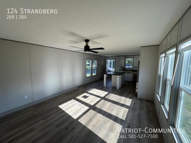 Foto del edificio - 124 Strandberg-