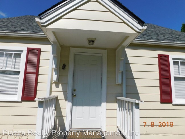 Building Photo - 4 br, 2 bath House - 106 N Central Ave