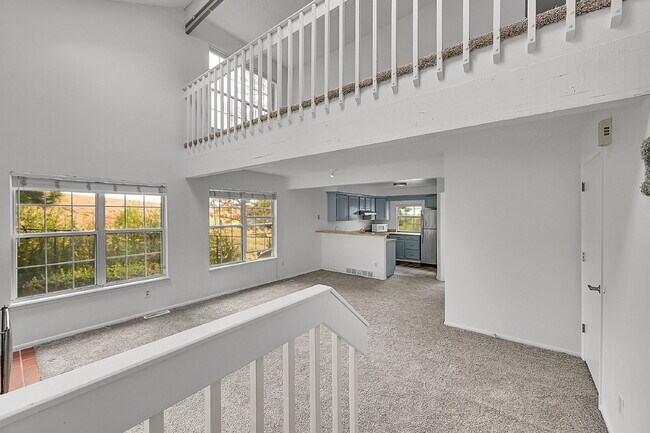 Foto del edificio - $2,150.00 - 2 Bedrooms, 2 Bathrooms, Townh...