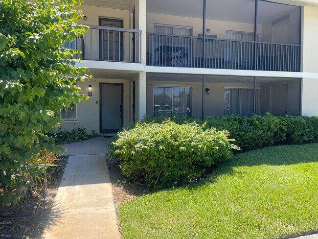 Foto del edificio - 6520 Chasewood Dr