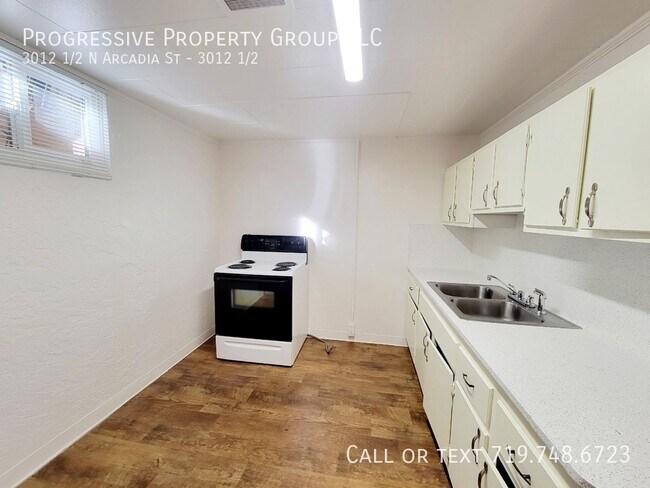 Building Photo - 50% OFF First Full Month's Rent for this 2...