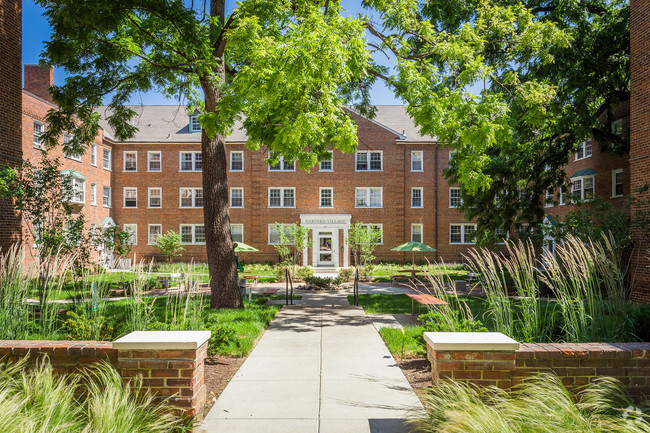 Building Photo - Harvard Village