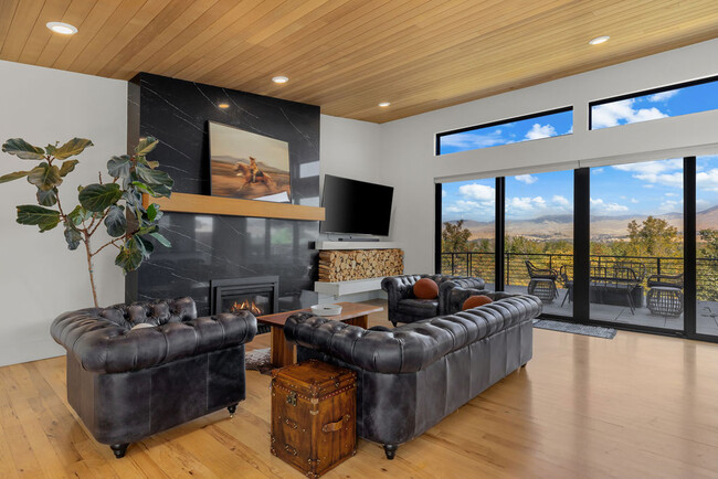 Foto del edificio - 4008 Edgemont St