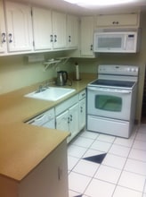 Building Photo - 21727 Hidden Rivers Dr N