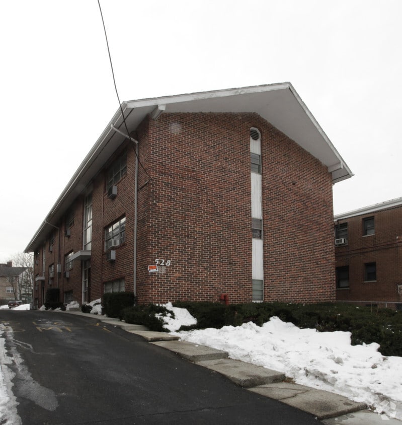 528 Morris Ave, Elizabeth, NJ 07208 Apartments in Elizabeth, NJ