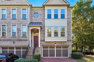 Building Photo - 3655 E Paces Walk