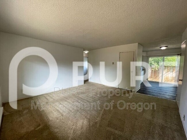 Foto del edificio - 4249 NE Sumner St