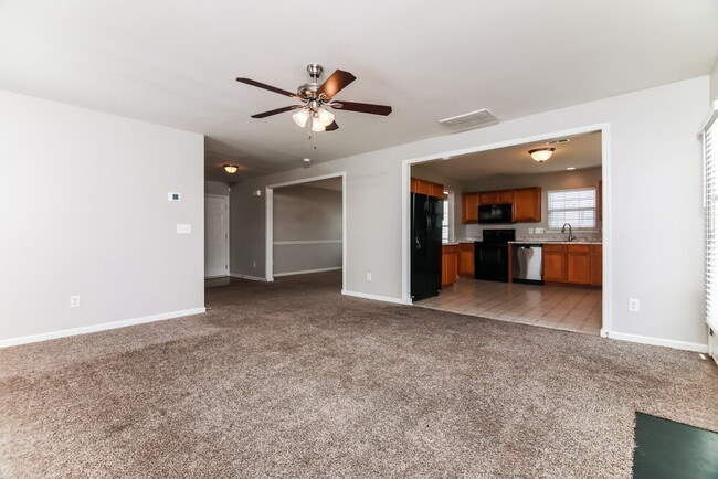 Building Photo - 2707 Brownlow Ct