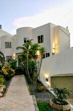 Building Photo - 3345 Oliphant St