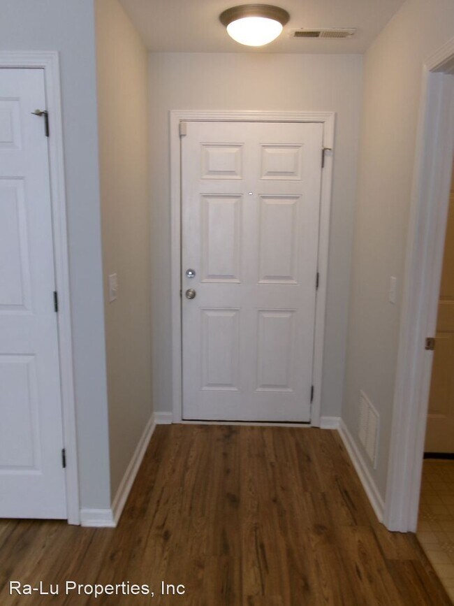 Building Photo - 3 br, 2 bath House - 5116 Oakhurst Park Ct