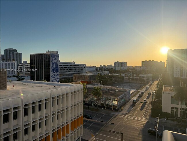 Foto del edificio - 2200 NE 4th Ave