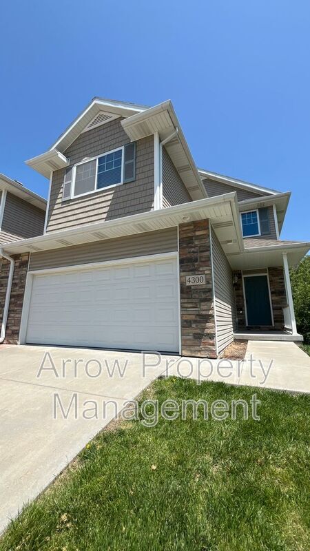 Primary Photo - 4300 N 18th St