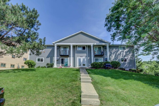 Building Photo - Guilford Apartments