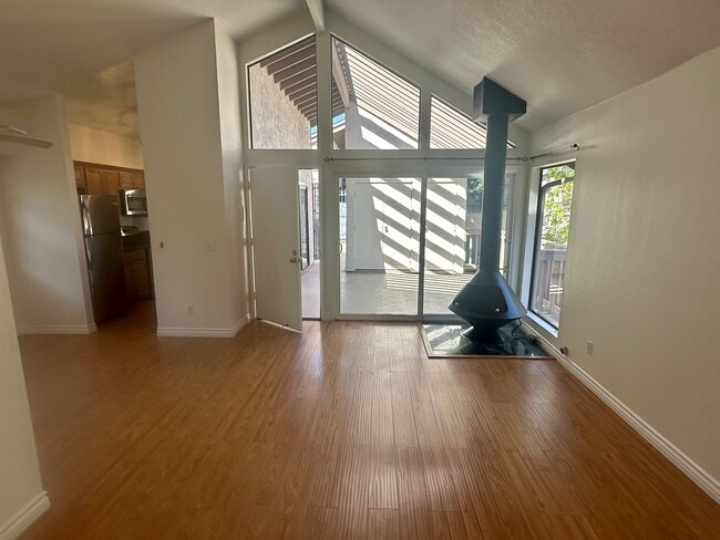 Living room - 26701 Quail Crk