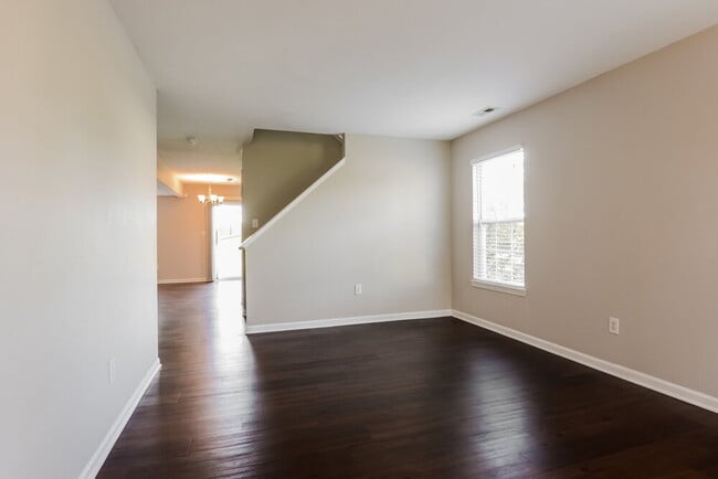 Building Photo - 1580 Cold Spring Dr