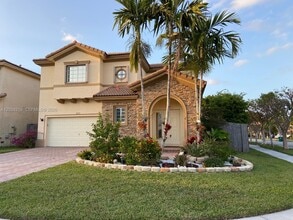 Building Photo - 8775 SW 221st Terrace