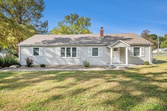 Building Photo - 4716 N Olive St