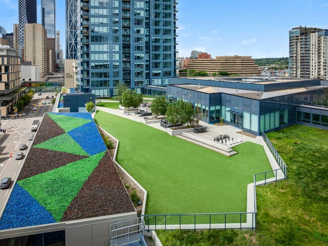 Arris Est - Vue aérienne de la terrasse - Arris East