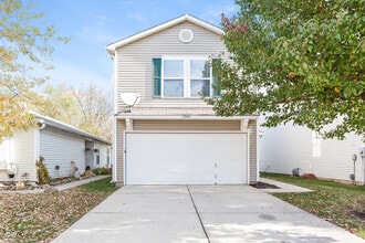Building Photo - 2305 Collins Way