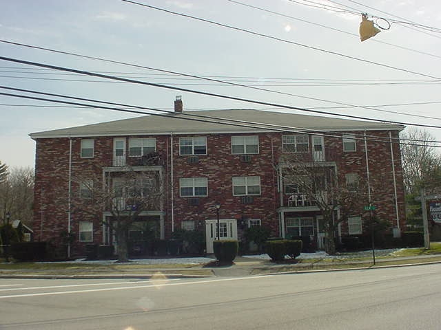 Building Photo - Pleasant Brook Apartments