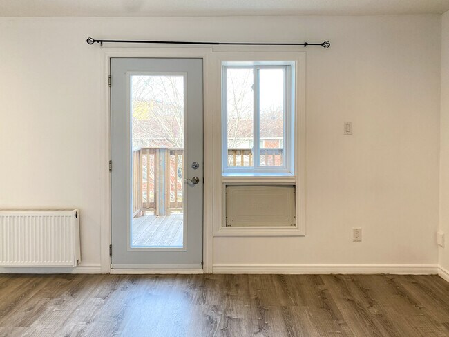 Photo du bâtiment - 625 Borthwick Ave