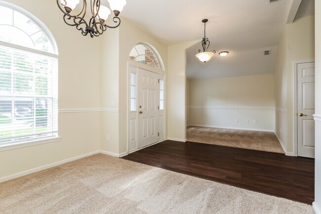 Foto del edificio - 3460 Live Oak Hollow Dr
