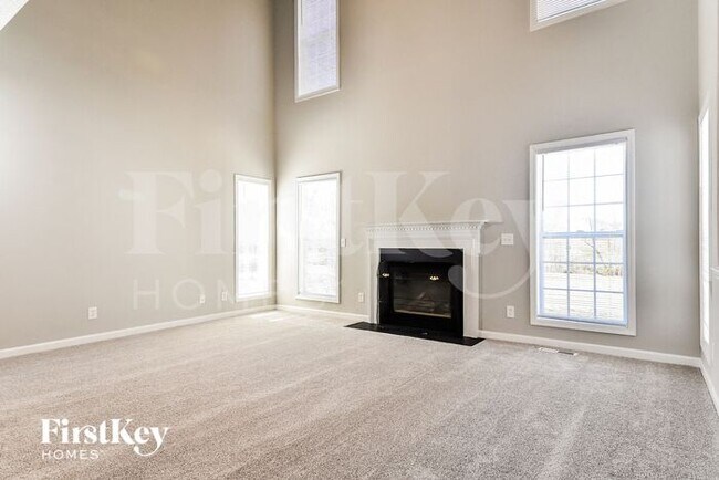 Foto del edificio - 2292 Rothwood Acres Rd