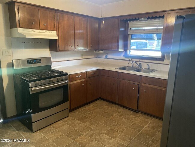 Foto del edificio - 109 Yvonne St