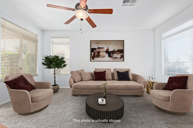 Foto del edificio - 1975 E Browning Pl