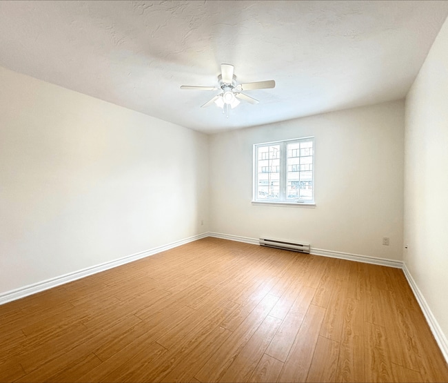 Building Photo - 100 Archibald Place