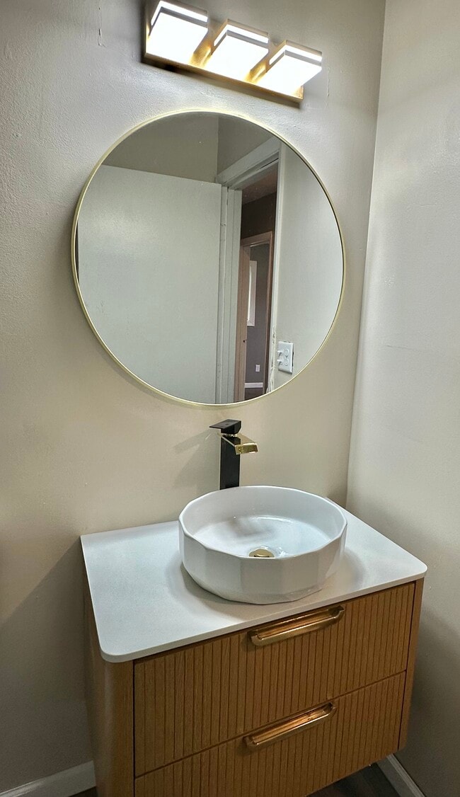 Photo - 4927 W Southern Ave House