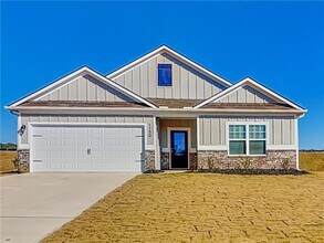 Building Photo - 1150 Amada Dr