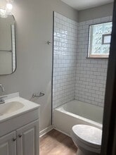 Building Photo - 1009 Lilley Ave