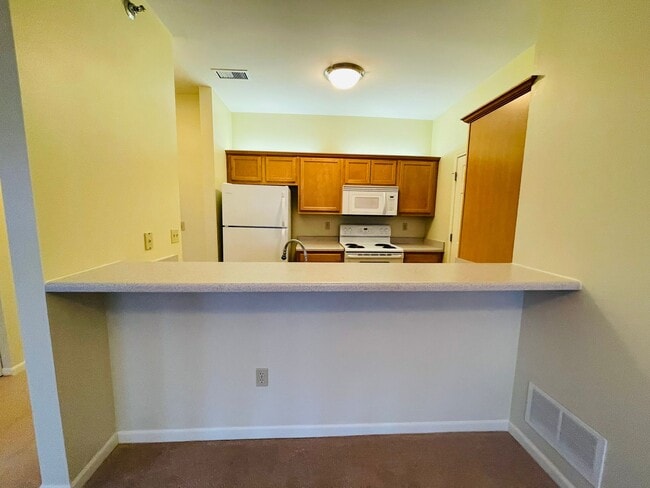 Building Photo - 6995 S Riverwood Blvd