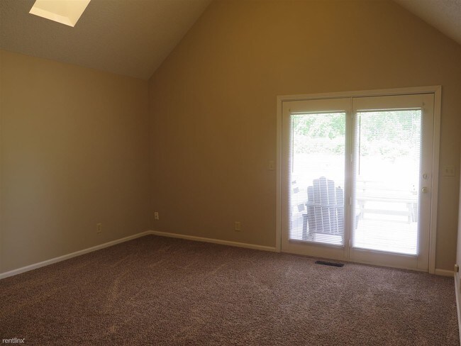 Building Photo - 3 br, 2 bath House - 12712 7th St