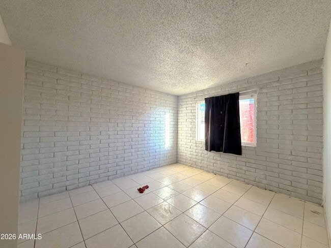 Foto del edificio - 433 W Ray Rd