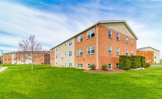 Foto del edificio - Bayit Edinboro Apartment Rentals