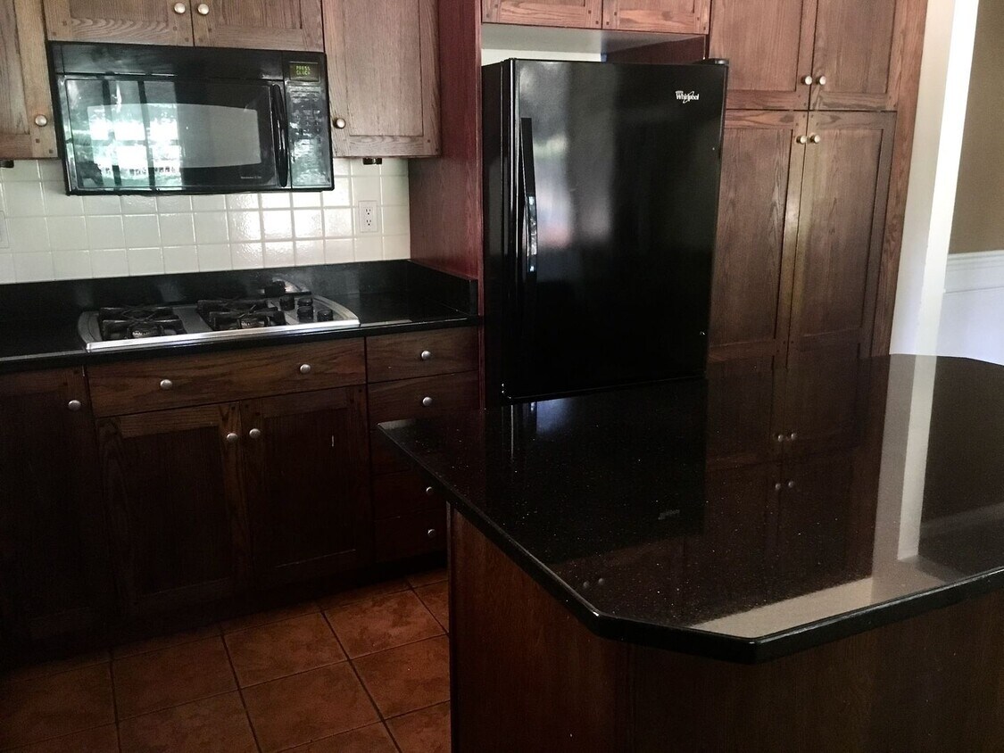 Foto principal - 1470 Mohican Dr