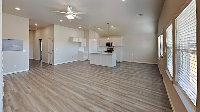 Building Photo - 491 Hardesty Dr